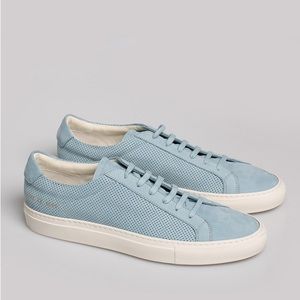 ✨COMMON PROJECTS✨Sky Blue Achilles Low Sneakers